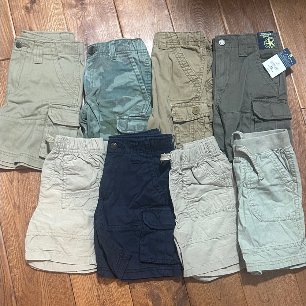 Assorted set of 8-Kids Cargo Shorts - Beige, Green, Navy, camo